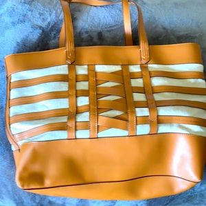 Stella & Dot Valencia Tote